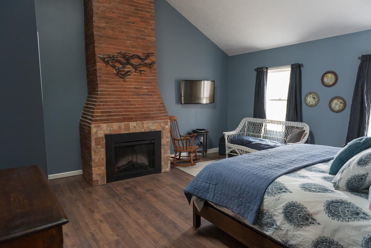 Creekside Inn Oneida Екстер'єр фото